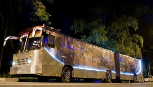 nightclub on wheels