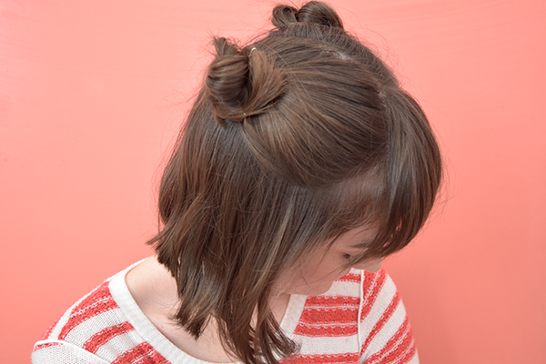 5 Easy Updos For Short Hair The Luxury Spot