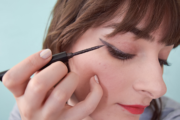 eye bags makeup tricks liner distract luxury