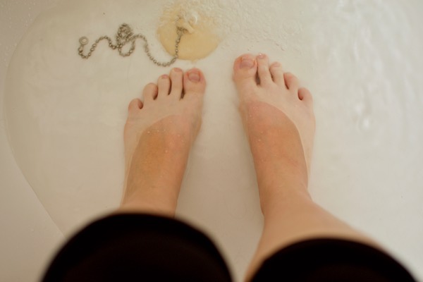 feet in tub