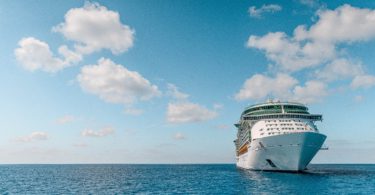 cruise ships, cruise vacations