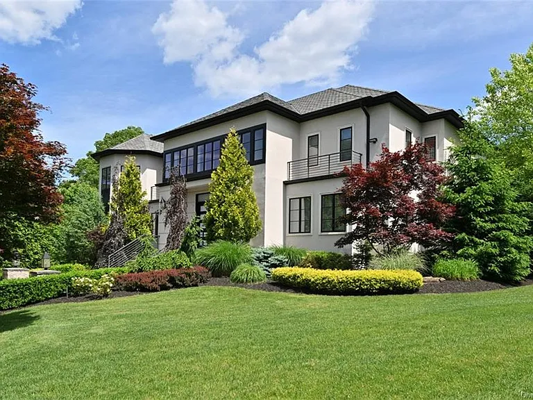 Spring Valley, NY mansion landscaping and pool