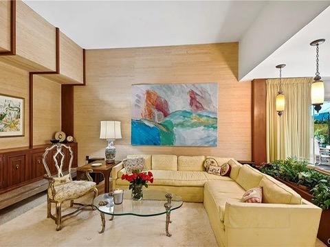 vintage MCM Fayetteville, NY house for sale with retro details, midcentury living room and art