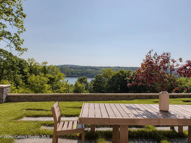 Highland, NY estate with pool overlooking the Hudson River