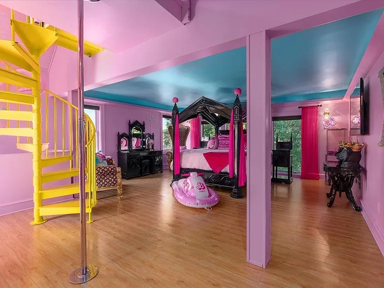 all-pink Barbie Dream House for sale, pink and black Barbie master bedroom