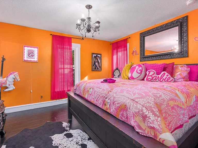 all-pink Barbie Dream House for sale, orange and pink barbie themed bedroom