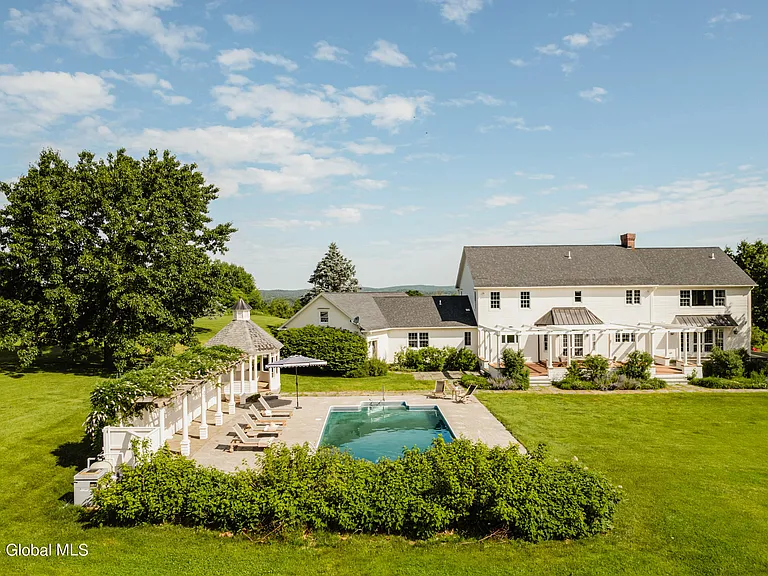 Valatie NY Equestrian Estate, 80 acres of horse farm in the Hudson Valley and colonial style main house with large in-ground pool