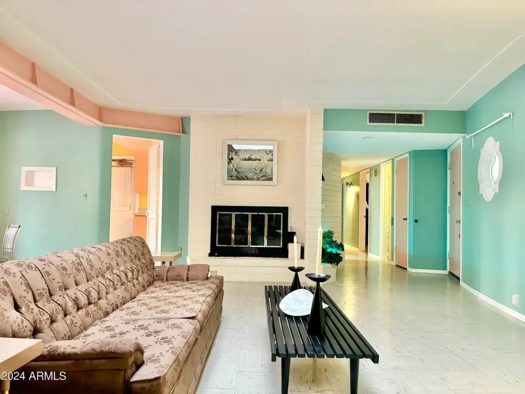 1950s suburban family life home, phoenix arizona 1957 ranch style home with skylights and MCM furniture