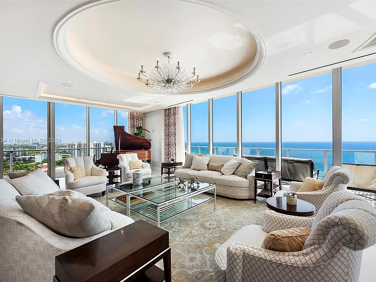 Fort Lauderdale Beach Penthouse, floor to ceiling windows overlooking the atlantic ocean