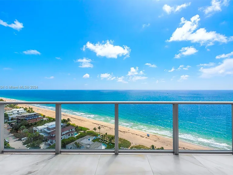 Fort Lauderdale Beach Penthouse, panoramic views of FTL beach and the atlantic ocean