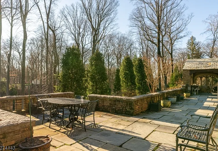 tudor style castle in NJ, stone wall exterior of Glynallyn in Morris Township