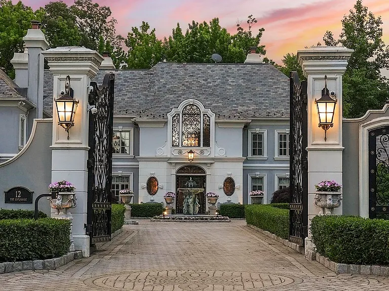 maximalist NJ mansion, 12 The Esplanade in Alpine New Jersey exterior gates