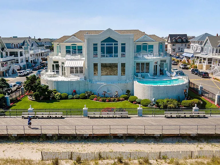 Jersey Shore Beachfront Mansion, atlantic ocean access from the exterior of a massive ventnor city new jersey mansion