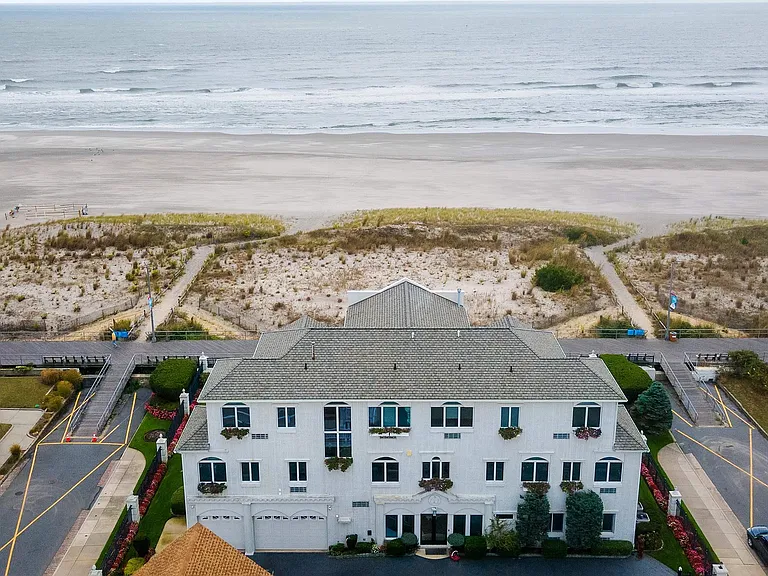 Jersey Shore Beachfront Mansion, atlantic ocean access from the exterior of a massive ventnor city new jersey mansion