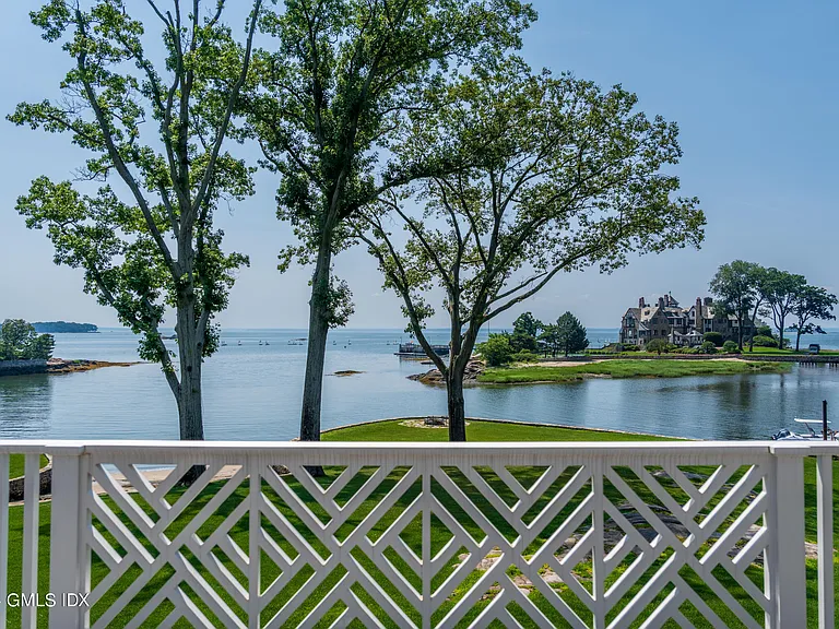 most expensive home in Connecticut, Greenwich mansion exterior overlooking the long island sound