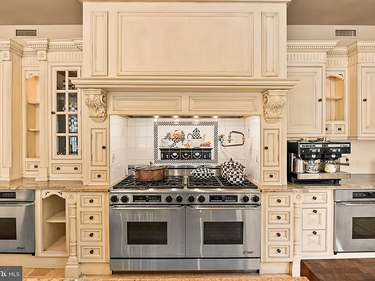 Classic NJ mansion in Moorestown New Jersey, cream colored Clive Christian kitchen