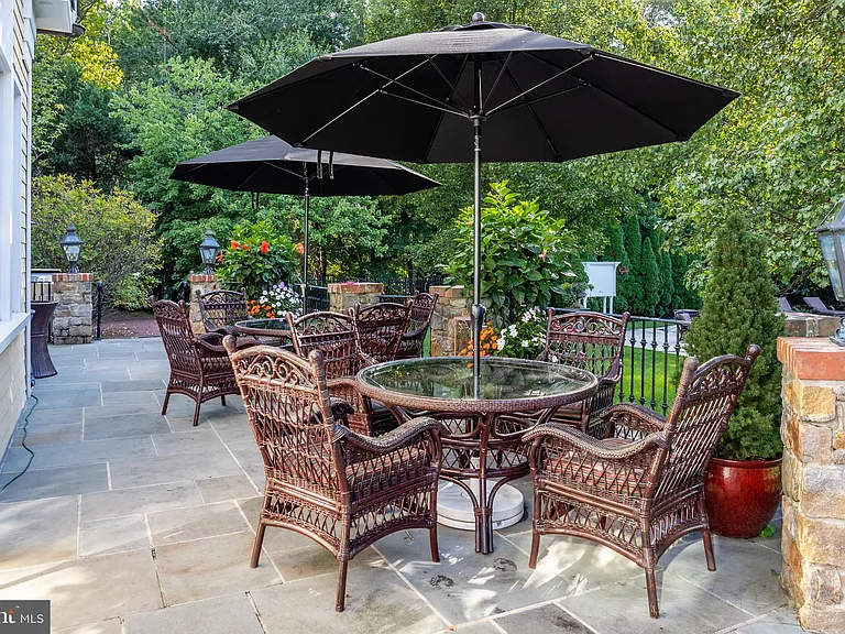 Classic NJ mansion in Moorestown New Jersey, exterior patio dining space