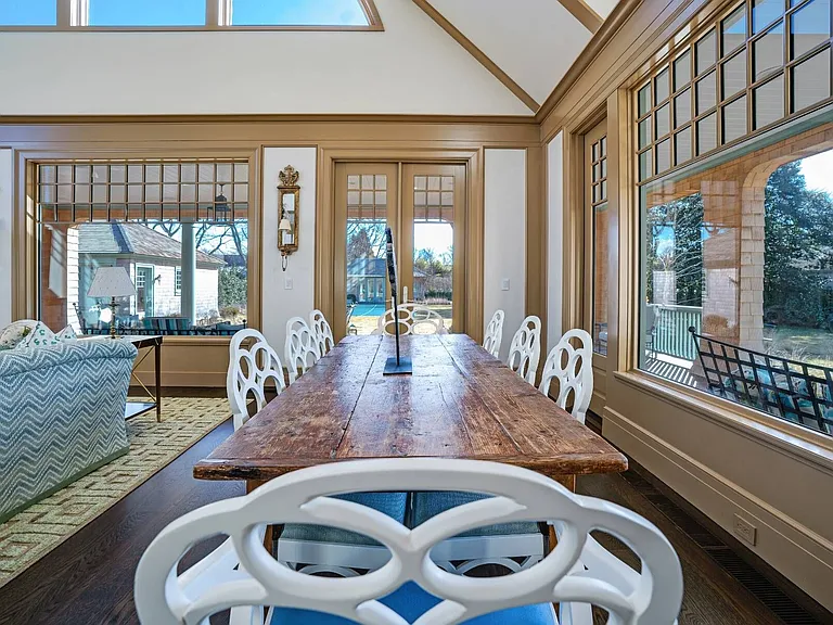 Old money Hamptons estate 134 Herrick Rd in Southampton New York, modern country style kitchen with eat in dining room