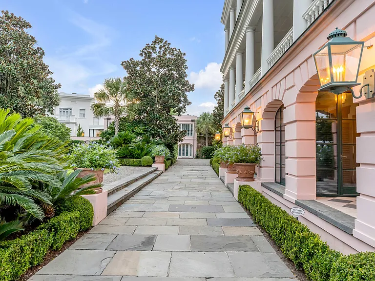 Scott Bessent's Charleston Waterfront Mansion, 5 east battery street in charleston south carolina