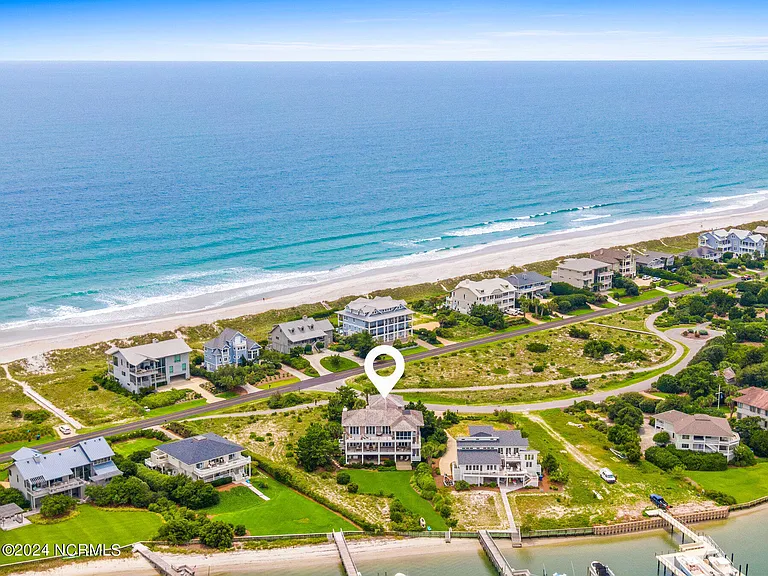 Wilmington Beach Mansion with Panoramic Views