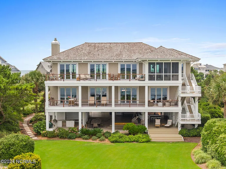 Wilmington Beach Mansion with Panoramic Views