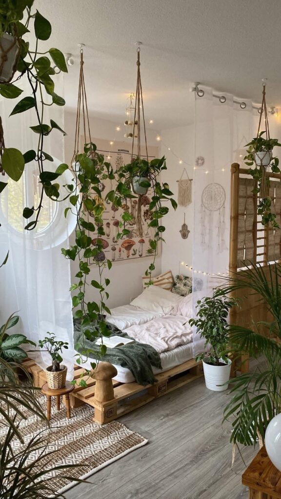 Hanging ivy plants on white walls and a white bed, cute room ideas